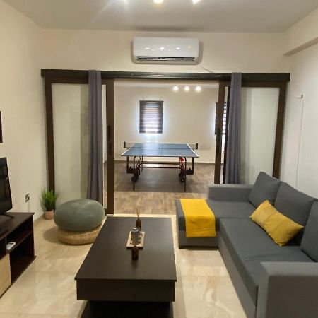 Philip Spacious Apartment 레메소스 외부 사진